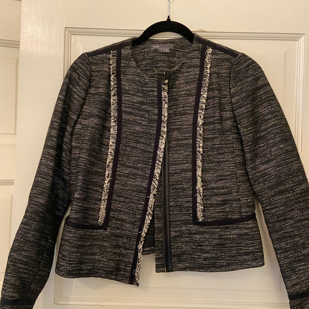 Vince Cropped Black and White Blazer Size 2 Great Condition